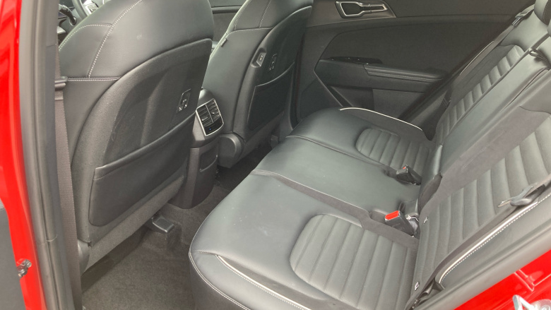 Kia Sportage 1.6T GDi HEV GT-Line S 5dr Auto Hybrid Estate